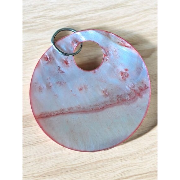 Pink Mother of Pearl Swirl Shell Pendant - Picture 2 of 4